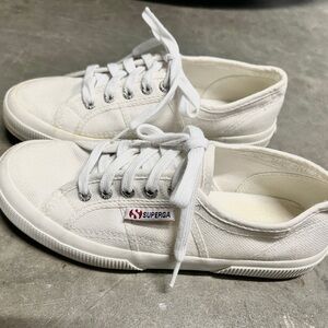 Superga Cotu Sneakers Women size 7 1/2 White Cotton Tennis Walk Lace Up Shoe